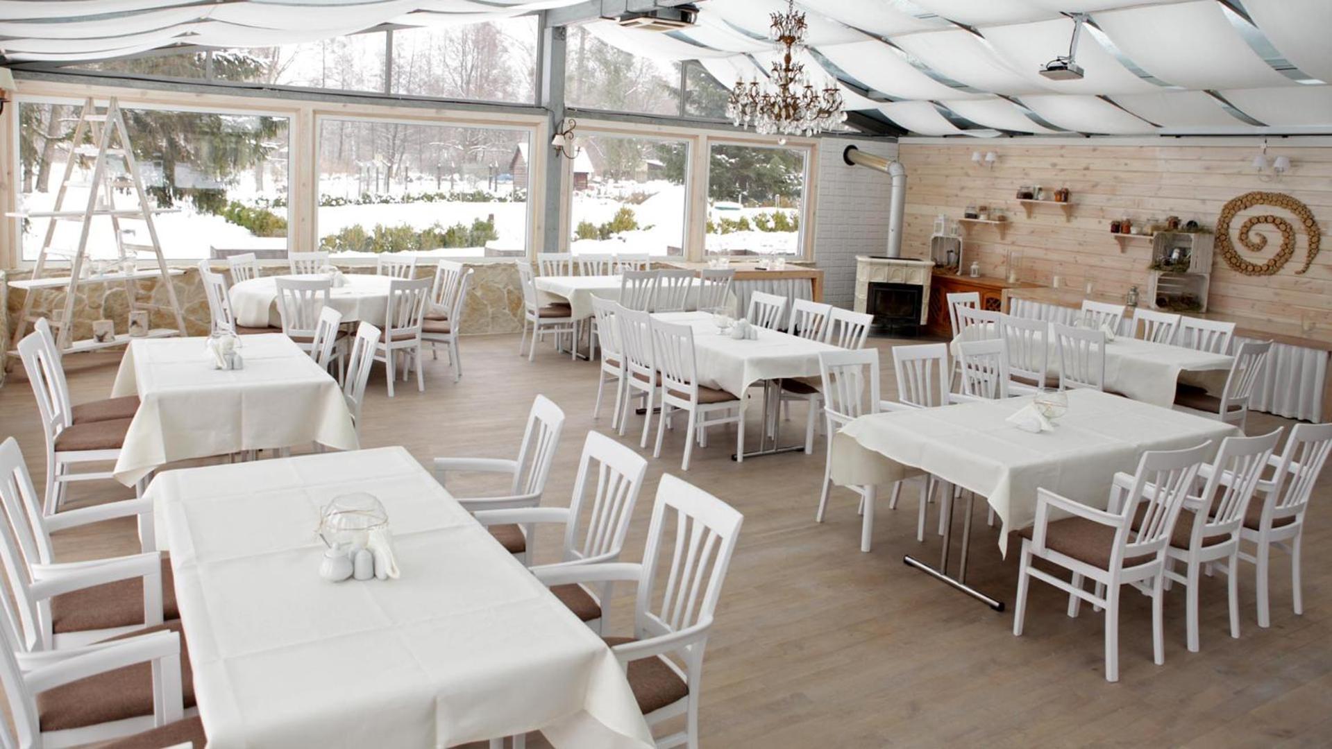 פיז' Jablon Lake Resort מראה חיצוני תמונה